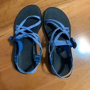 chacos